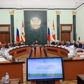 Южноуральцы изучают Универсальную этноэнциклопедию региона